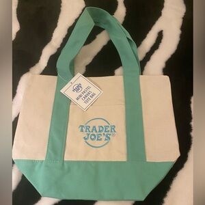 Trader Joe’s Pastel Mini Tote Bag Green NWT